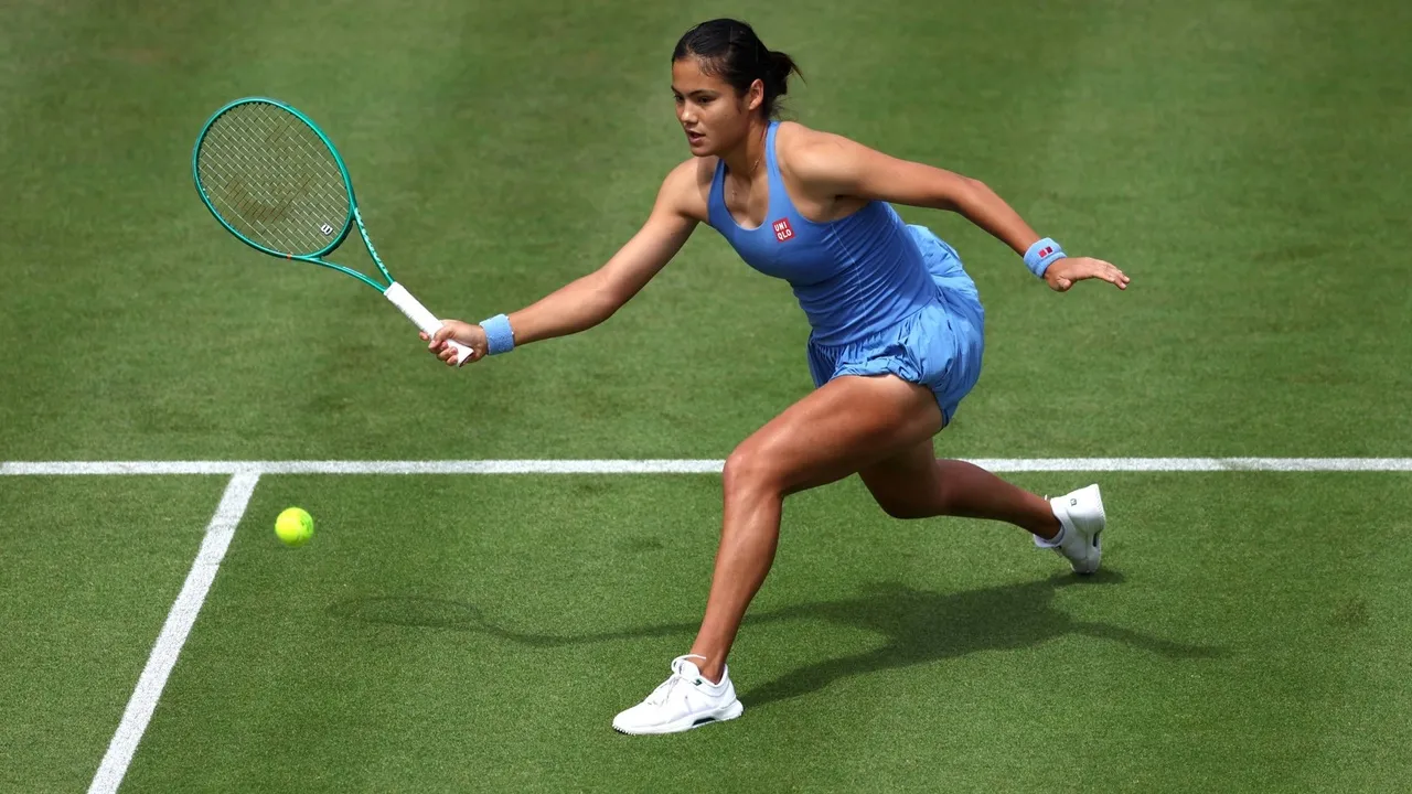 Performa Dominan Awali Langkah Emma Raducanu Di Queen’s Club
