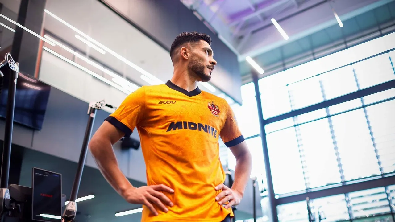 Raul Jimenez kembali ke Wolves dengan kontrak dua tahun