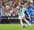 Tundukkan Islandia 3-0, Penalti Lionel Messi Lengkapi Kemenangan Argentina