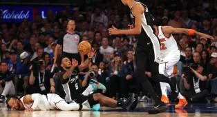 Wasit NBA Abaikan Pelanggaran Wembanyama pada Brunson