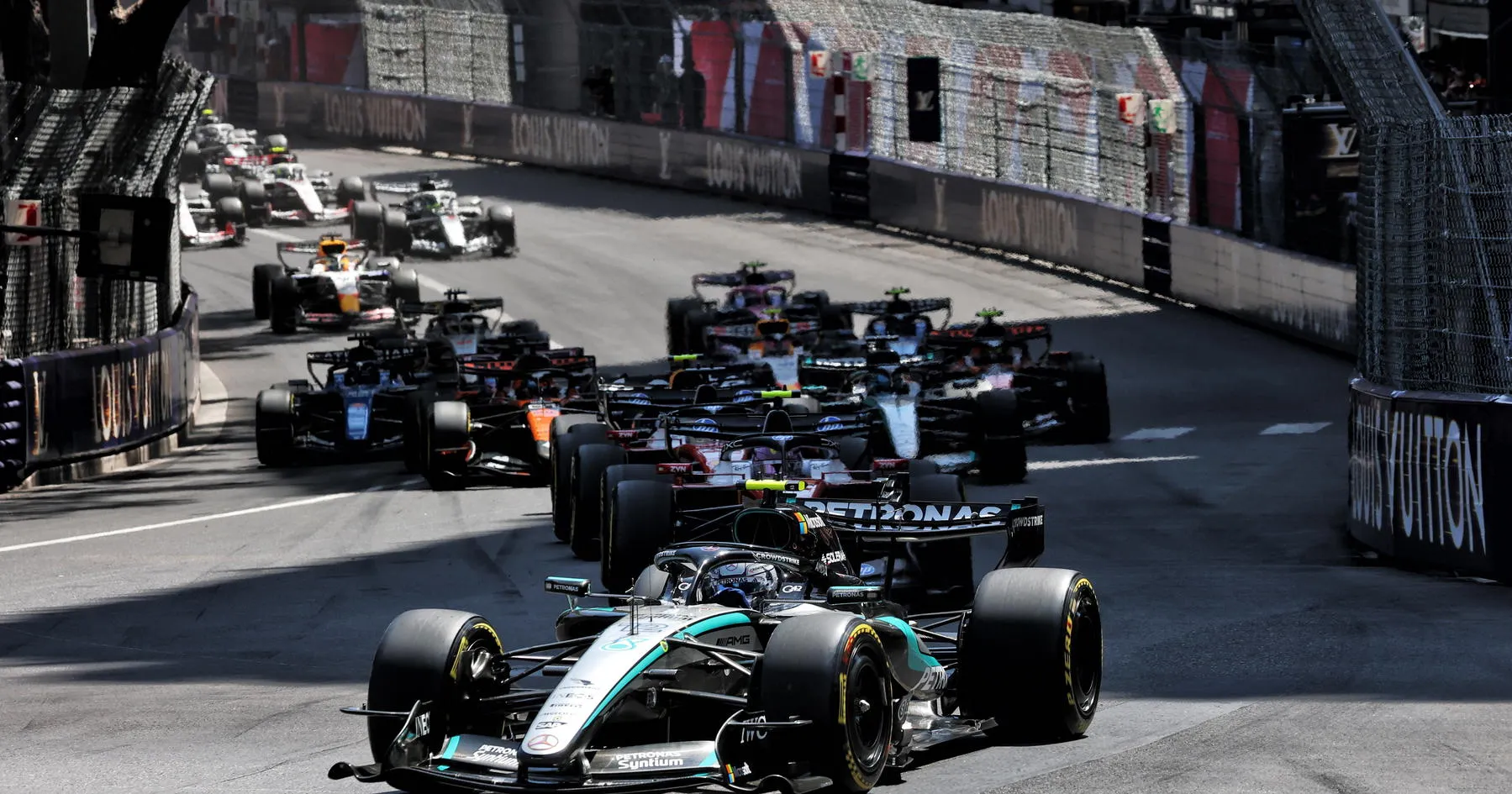 FIA Umumkan Perubahan Besar Regulasi Mesin F1 2027 - sumber: (racingnews365)