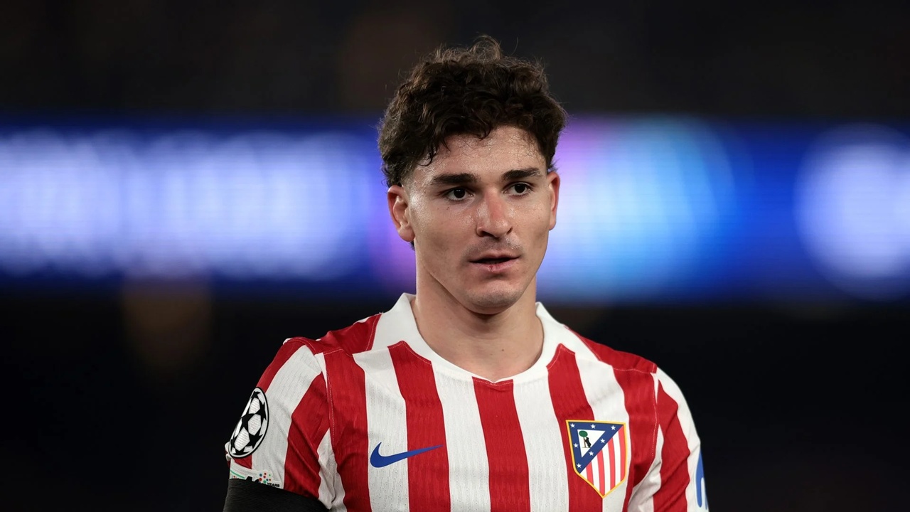 Julian Alvarez Hanya Ingin Pindah ke Barcelona