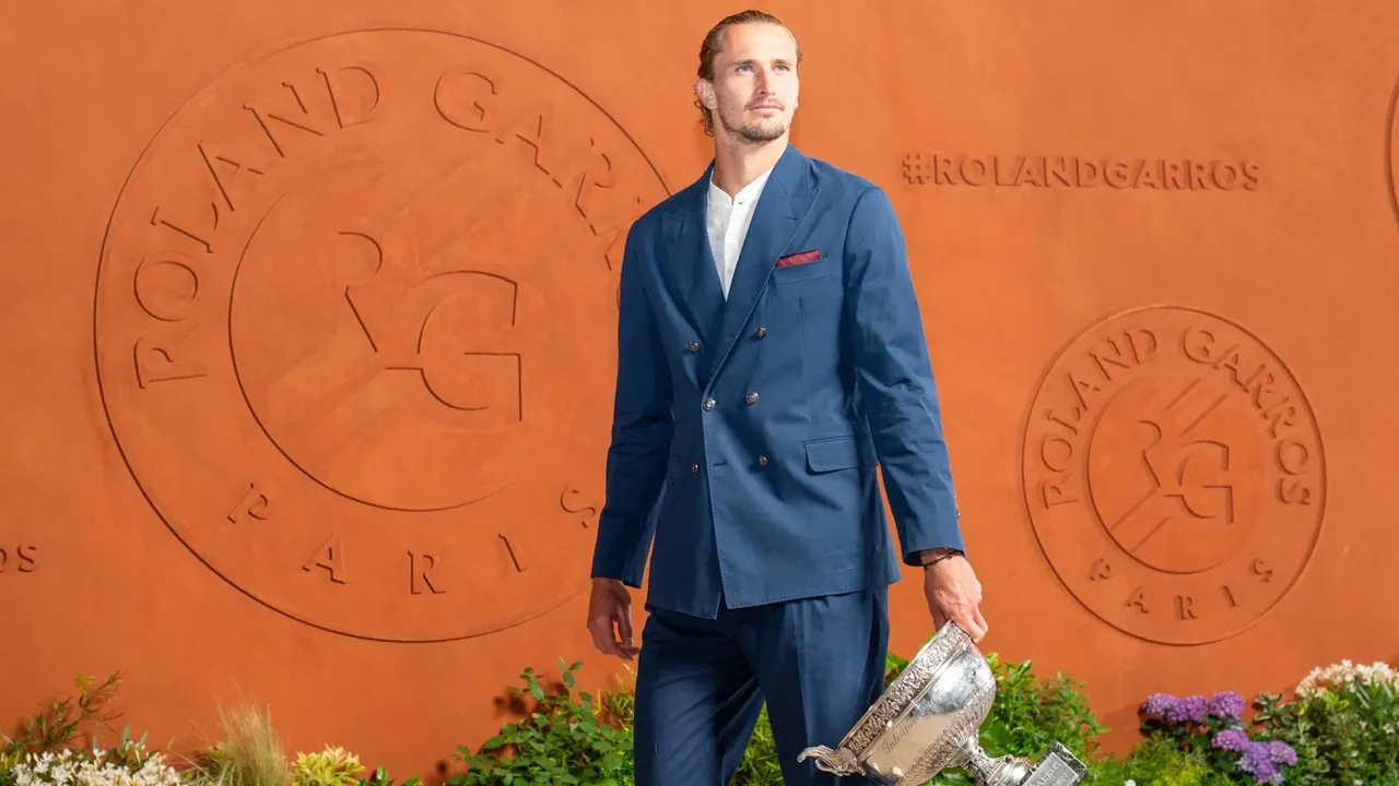 Pandangan Jujur Rafael Nadal Seputar Kemenangan Alexander Zverev Di Paris