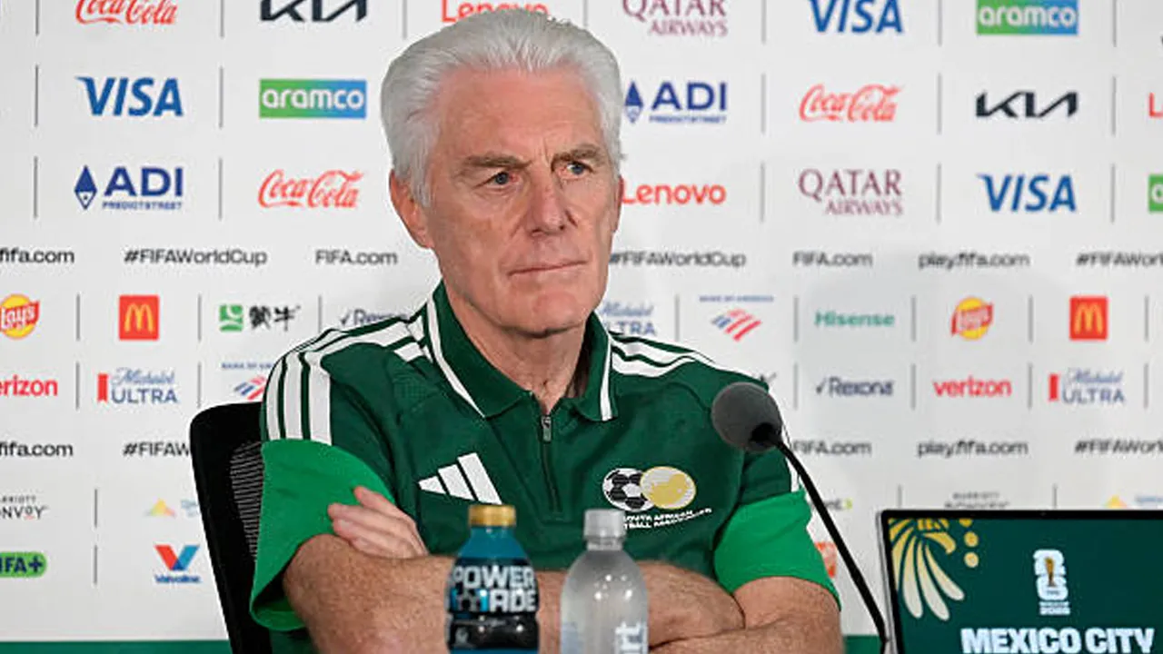 Ronwen Williams Sebut Hugo Broos Sosok Kunci Kebangkitan Afrika Selatan