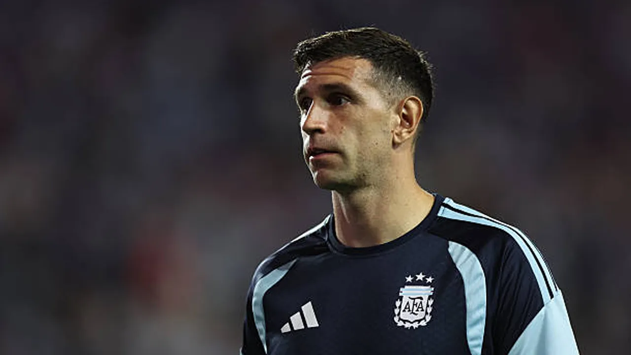 Terinspirasi Emi Martinez, Ronwen Williams Siap Jadi Senjata Afrika Selatan