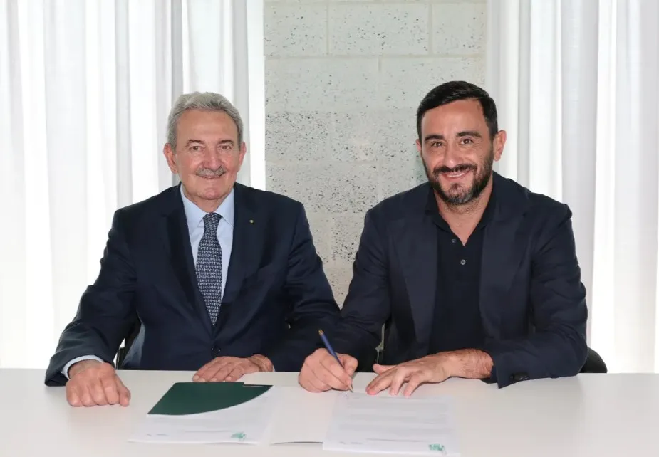 Aquilani Resmi Jadi Pelatih Kepala Sassuolo di Serie A - sumber: (footballitalia)