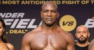 Evander Holyfield Ungkap Momen Pasti Pensiun