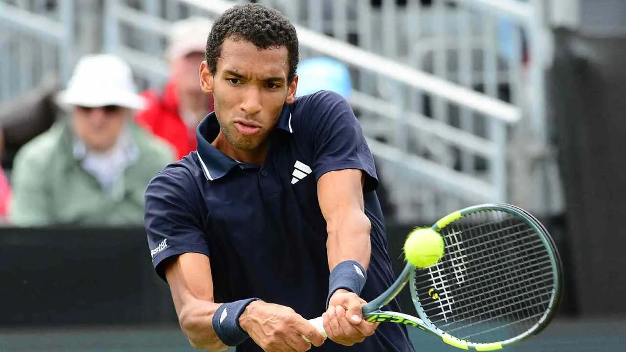Felix Auger Aliassime Tak Buang Banyak Waktu Di Laga Pertama ‘s-Hertogenbosch