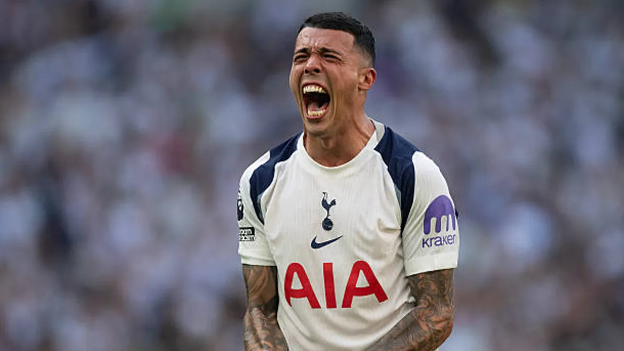 Keberhasilan Tottenham Hindari Degradasi Jadi Kelegaan Besar Bagi Pedro Porro