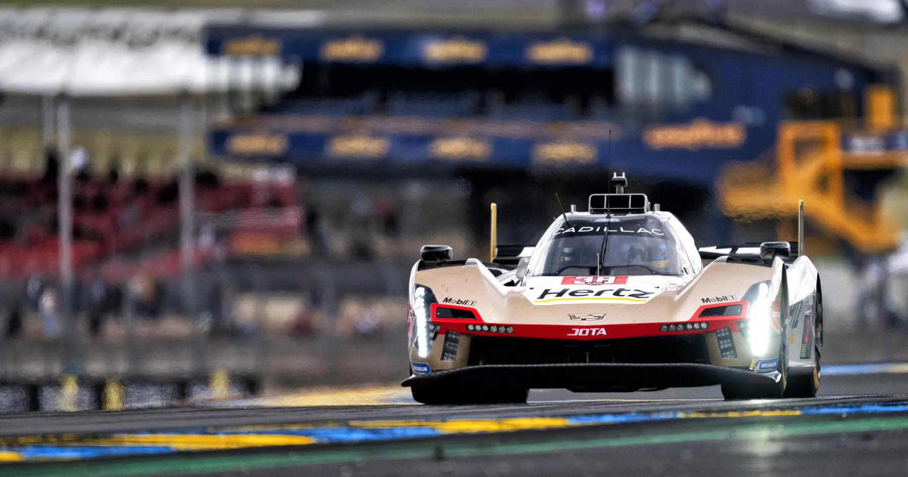 Penalti Dramatik Batalkan Pole Position Tim Cadillac di Le Mans - sumber: (racingnews365)