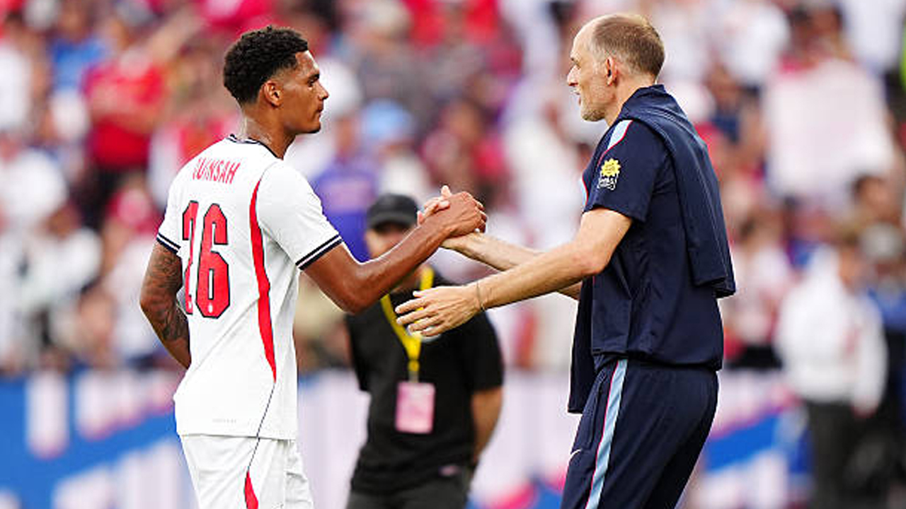 Jarrell Quansah Ungkap Alasan Thomas Tuchel Terus Memberinya Kepercayaan