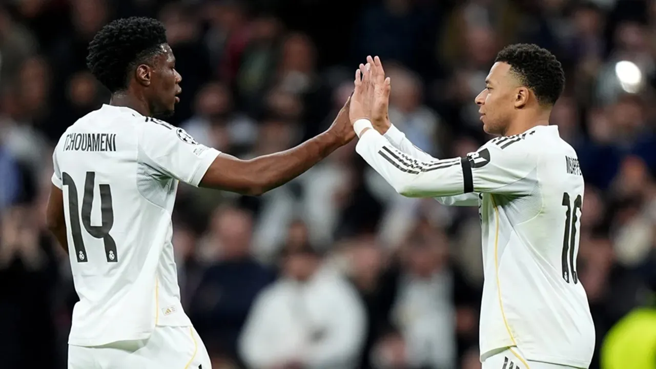Kylian Mbappe Siap Pasang Badan untuk Aurelien Tchouameni