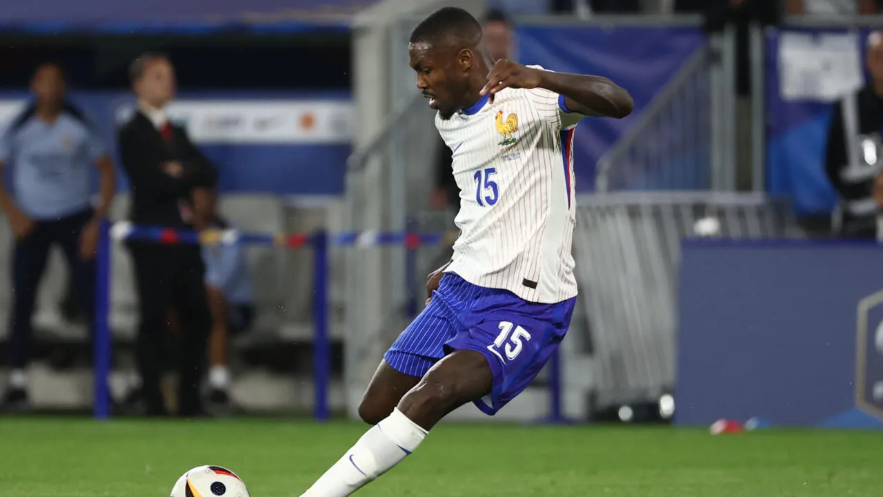 Marcus Thuram Jembatani Video Call Kylian Mbappe dengan Denzel Dumfries
