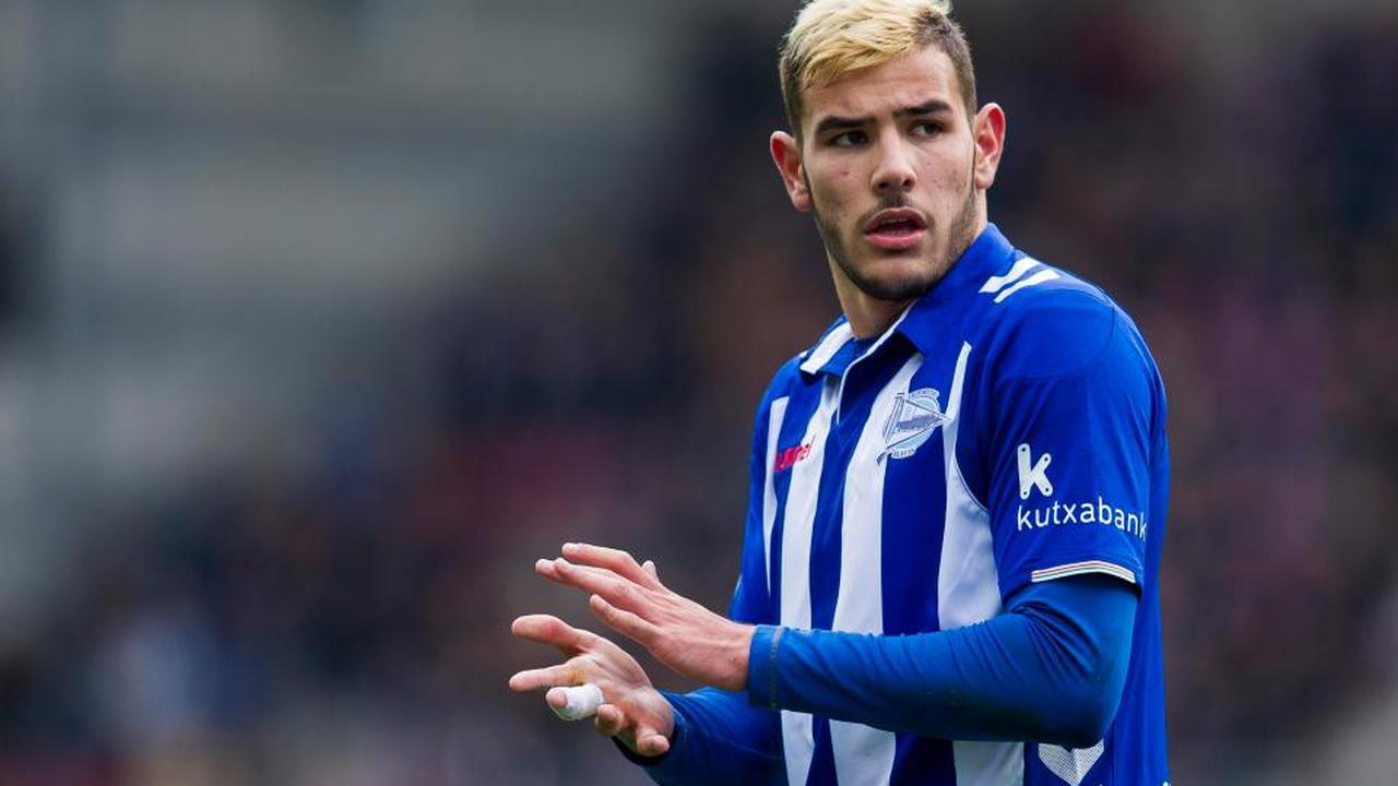 Merasa Masih Muda, Theo Hernandez Buka Peluang Kembali ke Eropa
