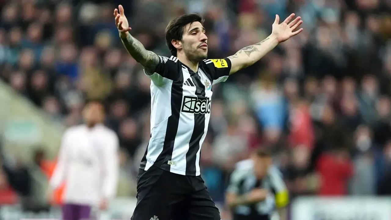 Sandro Tonali Ingin Tinggalkan Newcastle, Kembali ke Milan Masih Mimpi