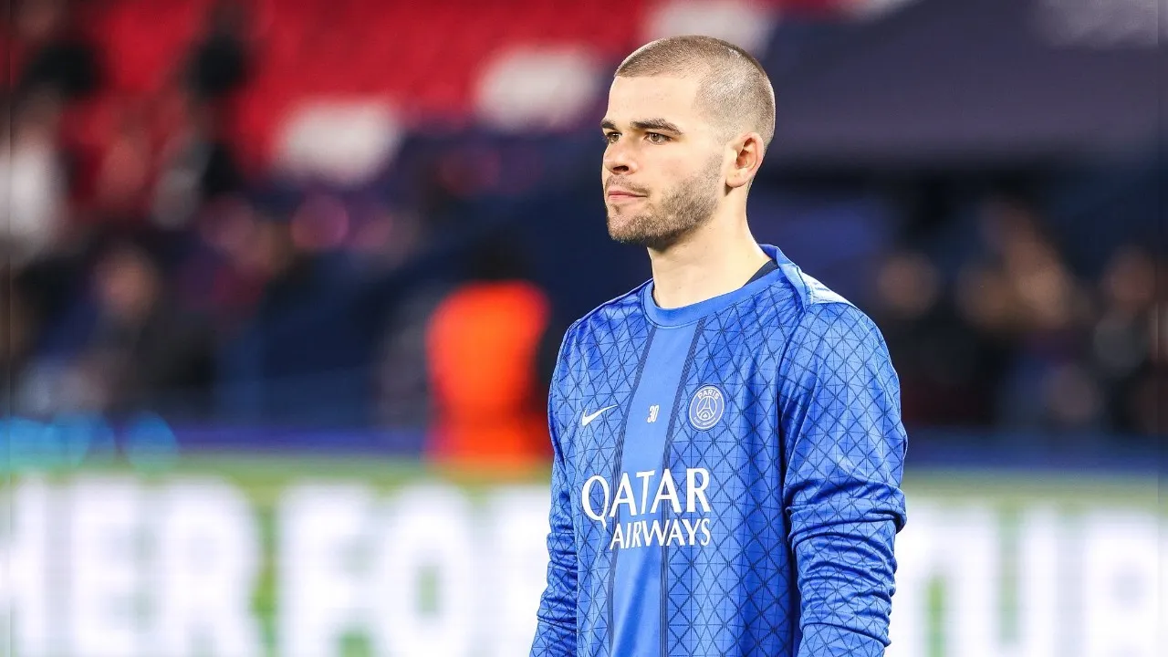 Tottenham Siap Bersaing Dengan Besiktas Untuk Servis Kiper PSG