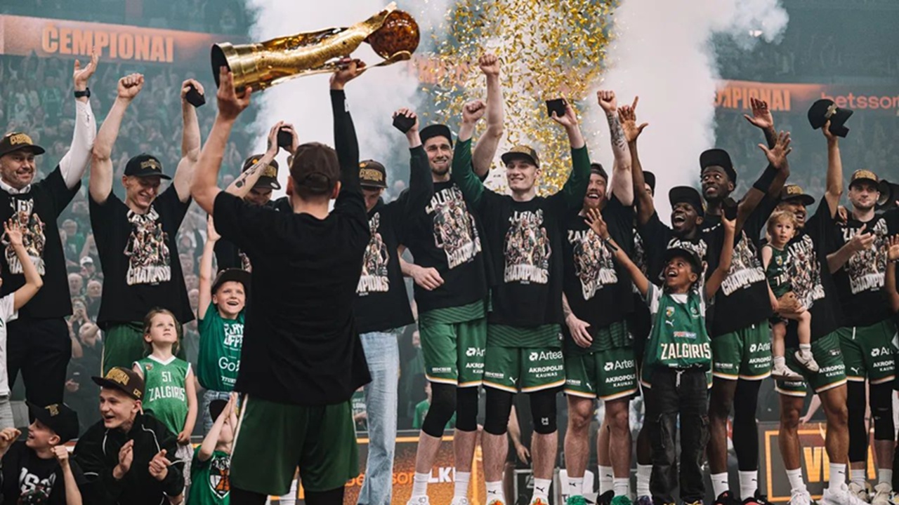 Zalgiris Kaunas Angkat Trofi Liga Basket Lithuania ke-26