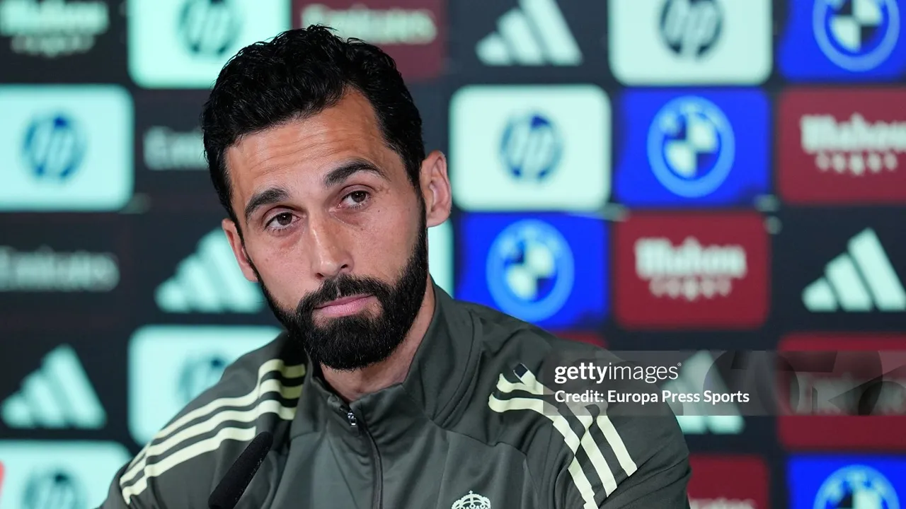 Alvaro Arbeloa semakin dekat mengambil alih Fulham