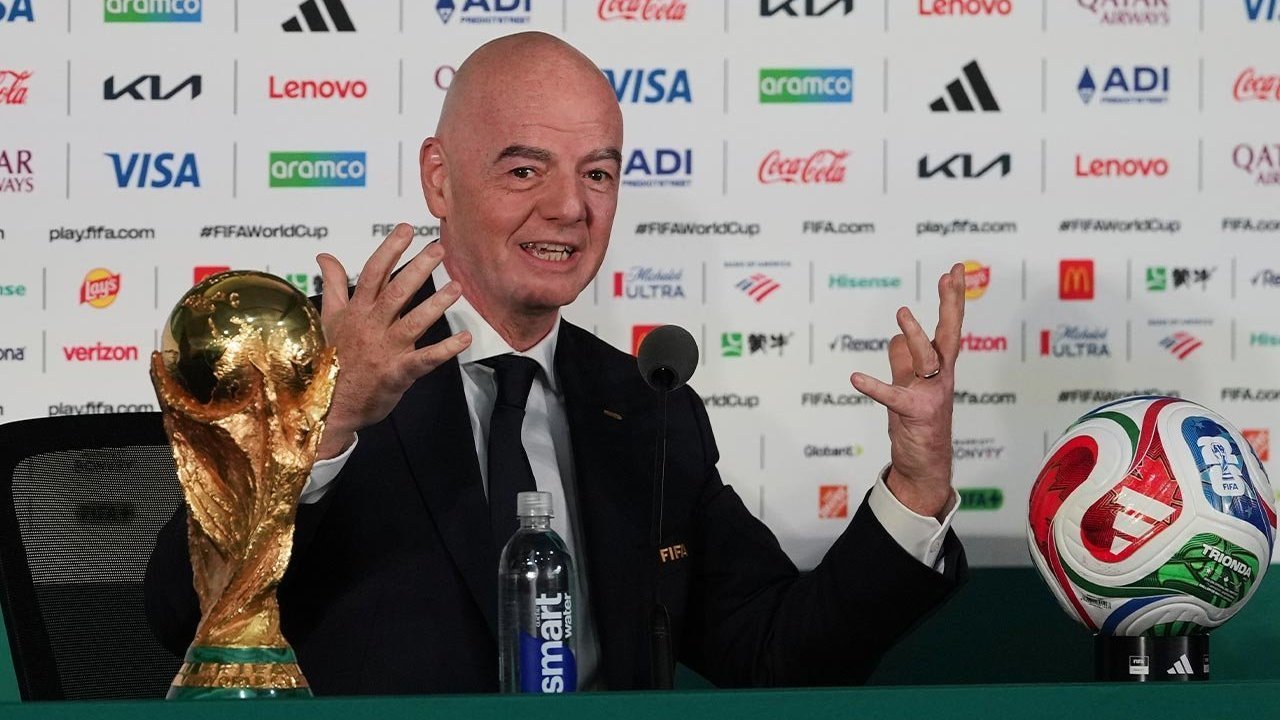 Biasin: Sampai Gianni Infantino pun Ikut Menertawakan Timnas Italia
