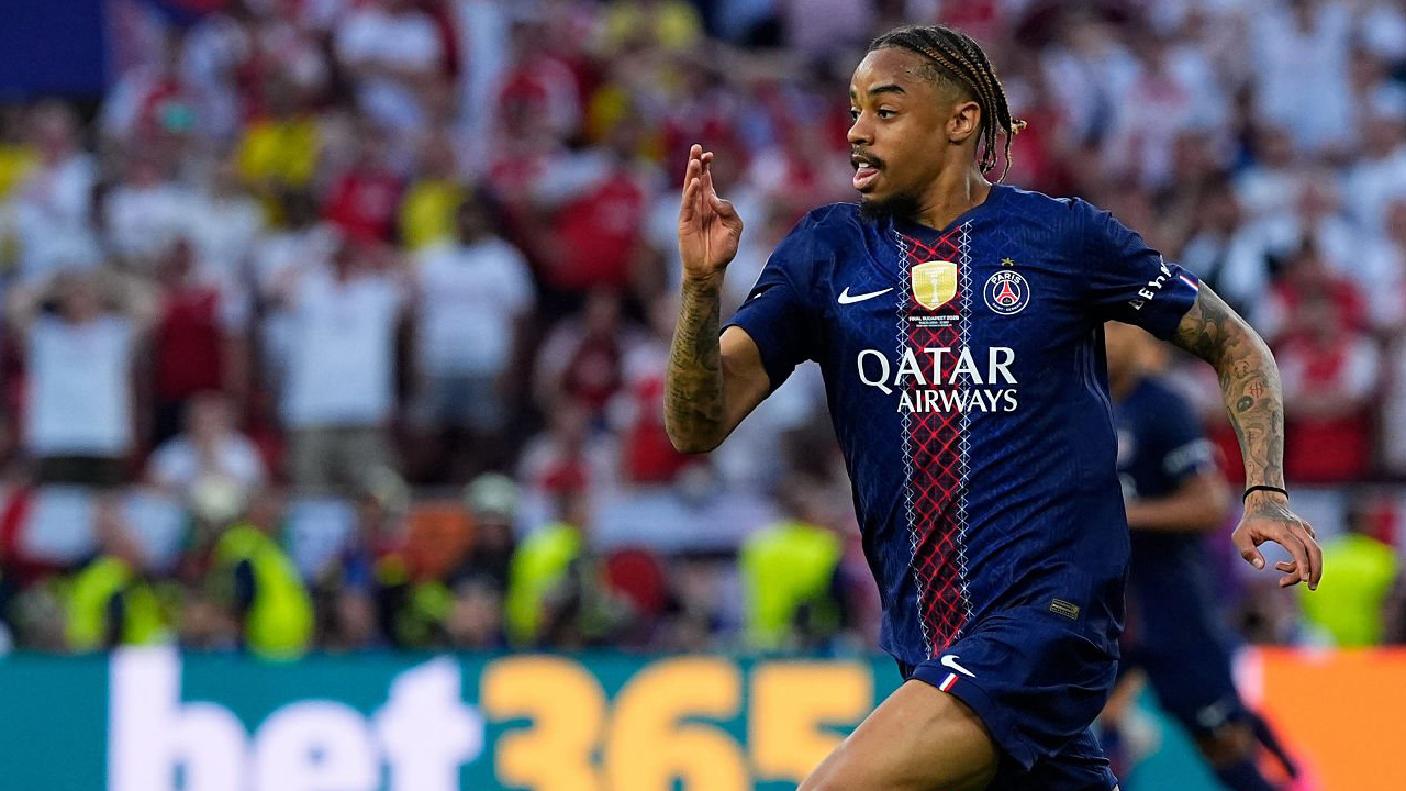 Bradley Barcola Ingin Tinggalkan PSG, Arsenal dan Liverpool Siaga Satu
