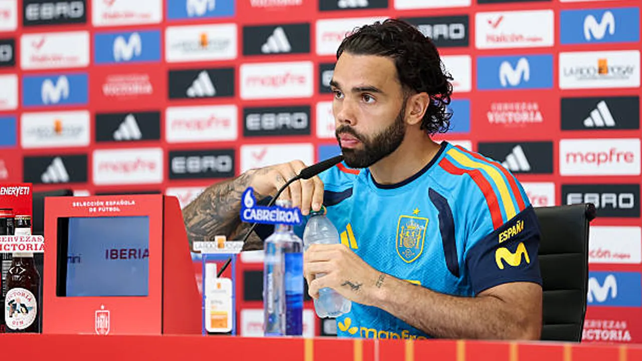 David Raya Nikmati Persaingan Perebutan Posisi Kiper Inti Timnas Spanyol