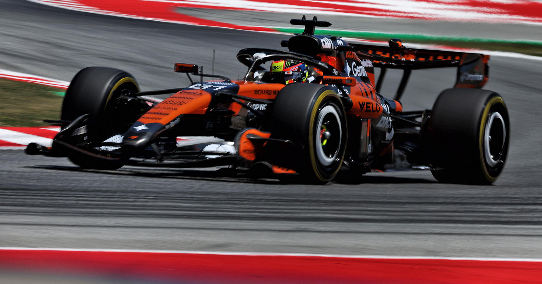 Dukungan untuk McLaren dan Red Bull dalam Tindakan FIA