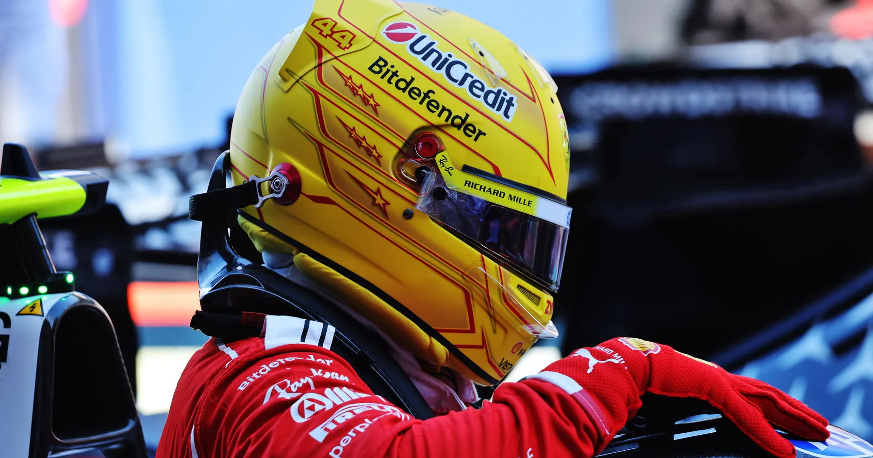 Hamilton Ungkap Rahasia Kecepatan, Piastri Kritik FIA - sumber: (racingnews365)