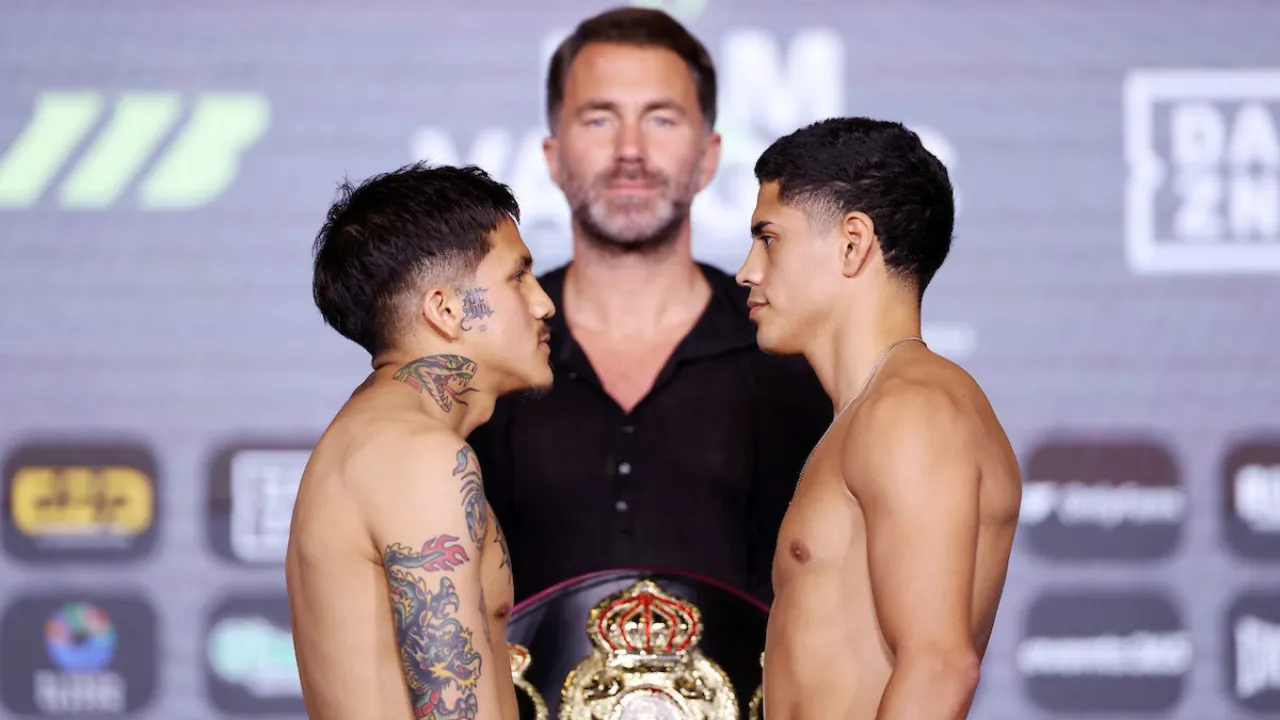 Jesse Rodriguez (kiri) dan Antonio Vargas. (Foto: Fight TV)