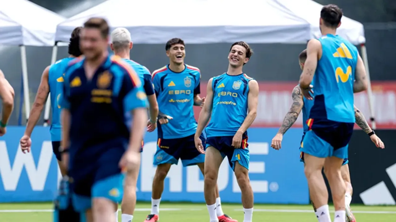 Pelatih Timnas Spanyol Tergila-gila dengan Kemampuan Gavi
