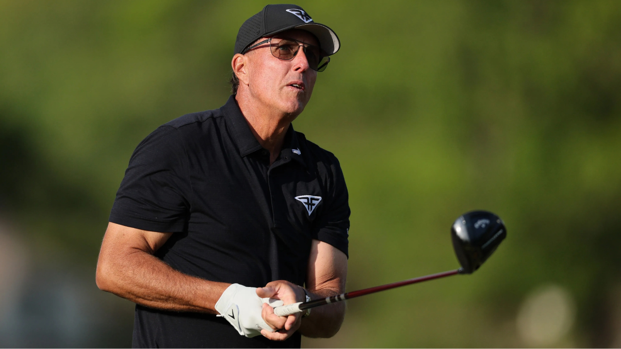 Phil Mickelson Dicoret dari Klub Golf Usai Dugaan Pelanggaran