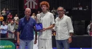 Rhys Robinson Resmi Diikat Real Madrid Basketball