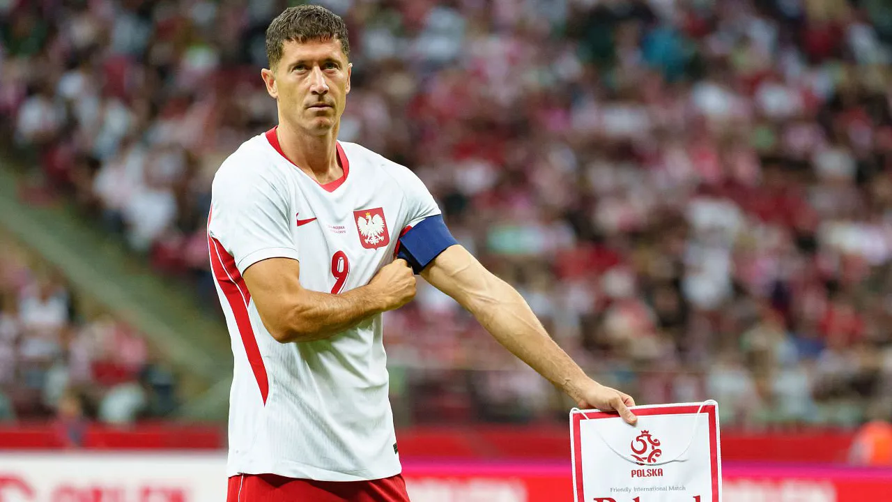 Robert Lewandowski ke MU? Peluang Transfernya Disebut Sangat Kecil