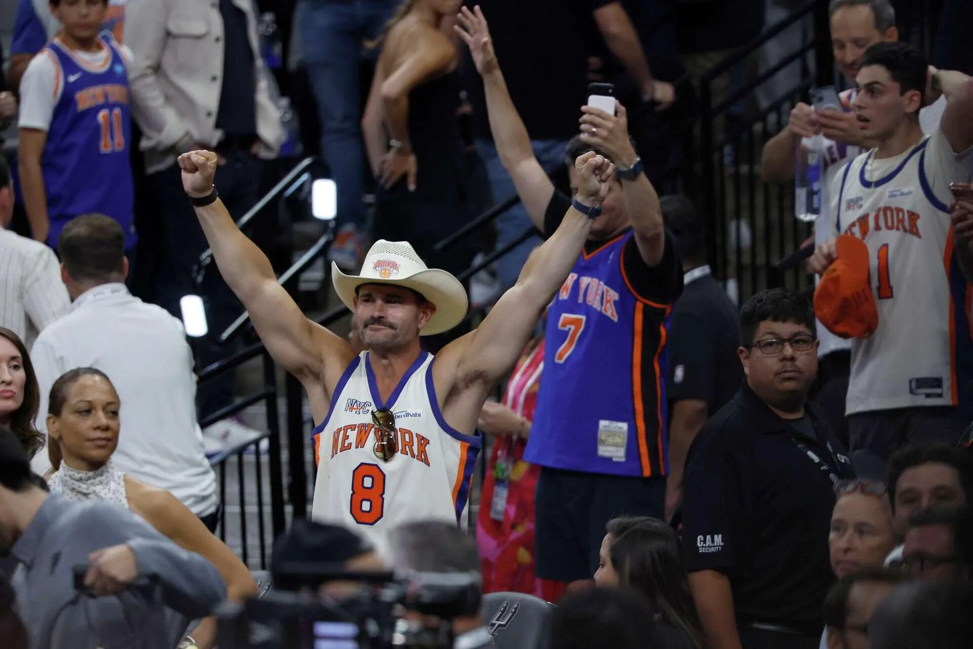San Antonio Terancam Kekacauan Jelang Gim 5 Final NBA - sumber: (mainbasket)