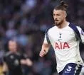 Fiorentina Ingin Percepat Proses Transfer Radu Dragusin