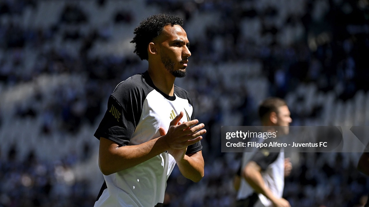 Lloyd Kelly Masuk Radar Newcastle United dan Aston Villa
