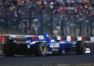 Pembalap F1 Alami Patah Tulang Ganda dalam Kecelakaan