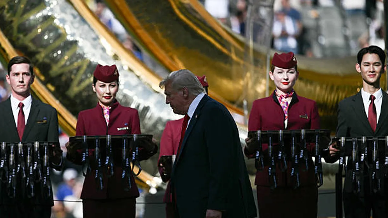 Protokol Dilanggar, FIFA Tak Keberatan Donald Trump Ikut Naik Podium Juara
