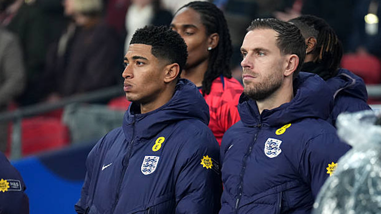 Punya Faktor X, Jordan Henderson Tak Peduli Kritik untuk Jude Bellingham