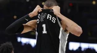 Spurs Tertunduk Saat Knicks Raih Gelar di Kandang Mereka