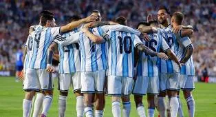 Tekankan Pentingnya Persaudaraan Tim, Dan Burn Ingin Inggris Tiru Argentina
