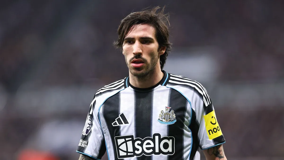Arsenal Berpeluang Gagalkan Transfer Idaman Tottenham - sumber: (footballlondon)