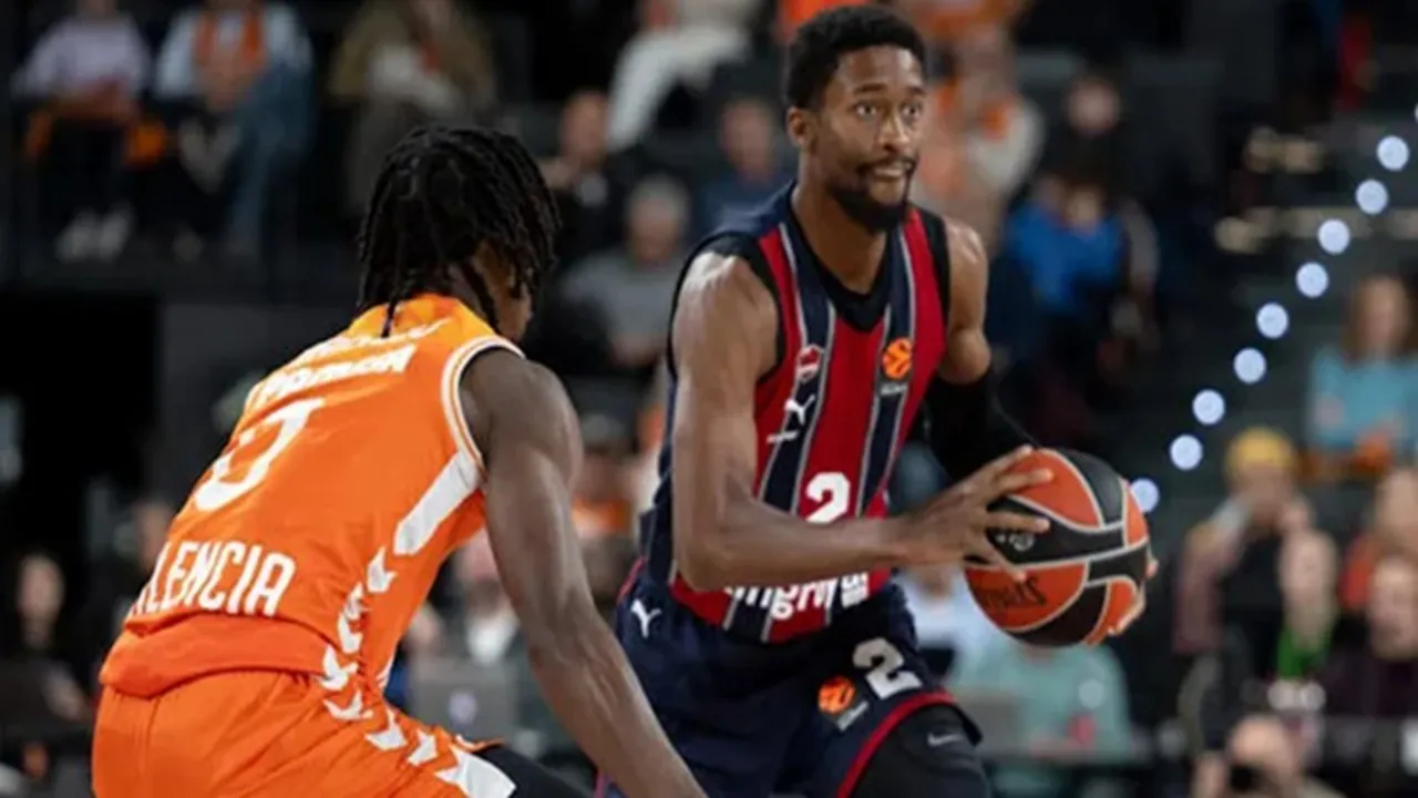 Baskonia Basket Resmi Perpanjang Kontrak Kobi Simmons