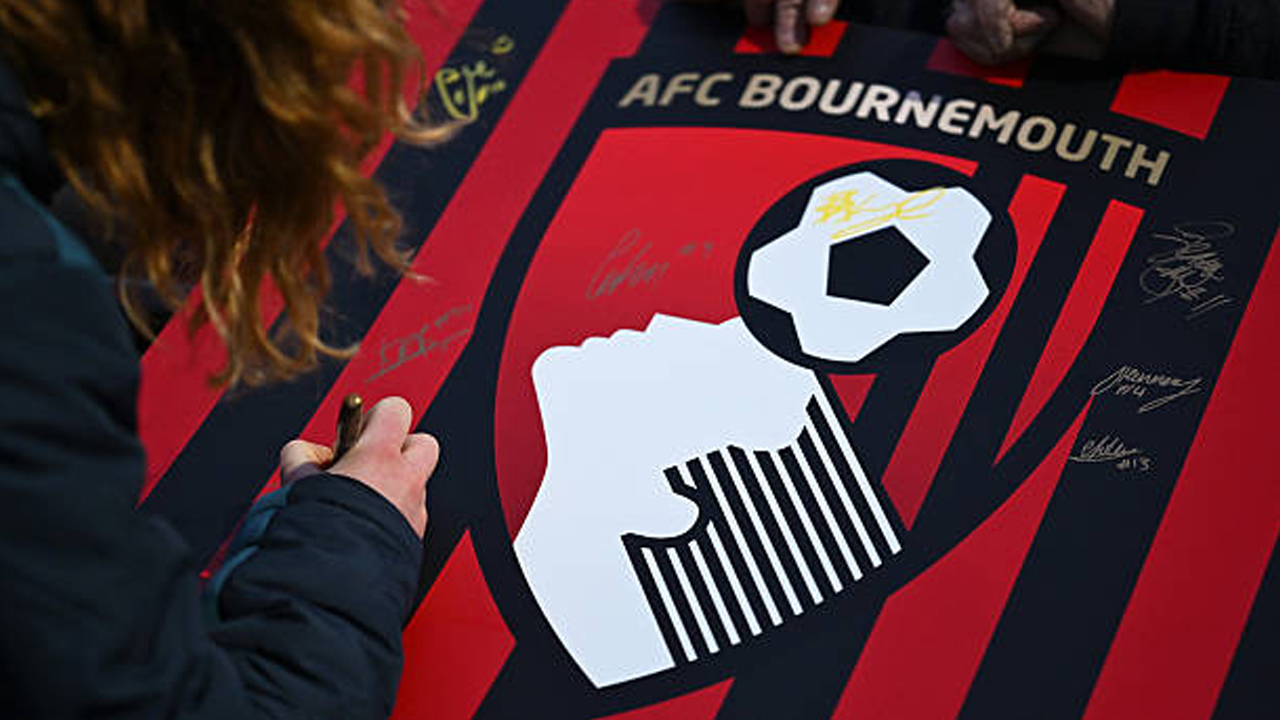 Bournemouth Beri Baju Tidur Gratis untuk Setiap Bayi yang Baru Lahir