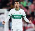 Celtic Ikut Kejar Alvaro Rodriguez, Bologna Tak Sendirian Lagi