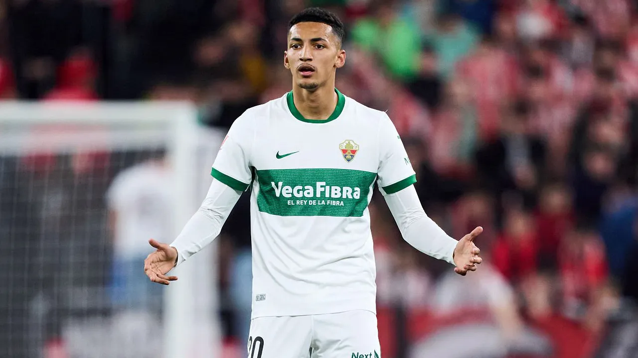 Alvaro Rodriguez.