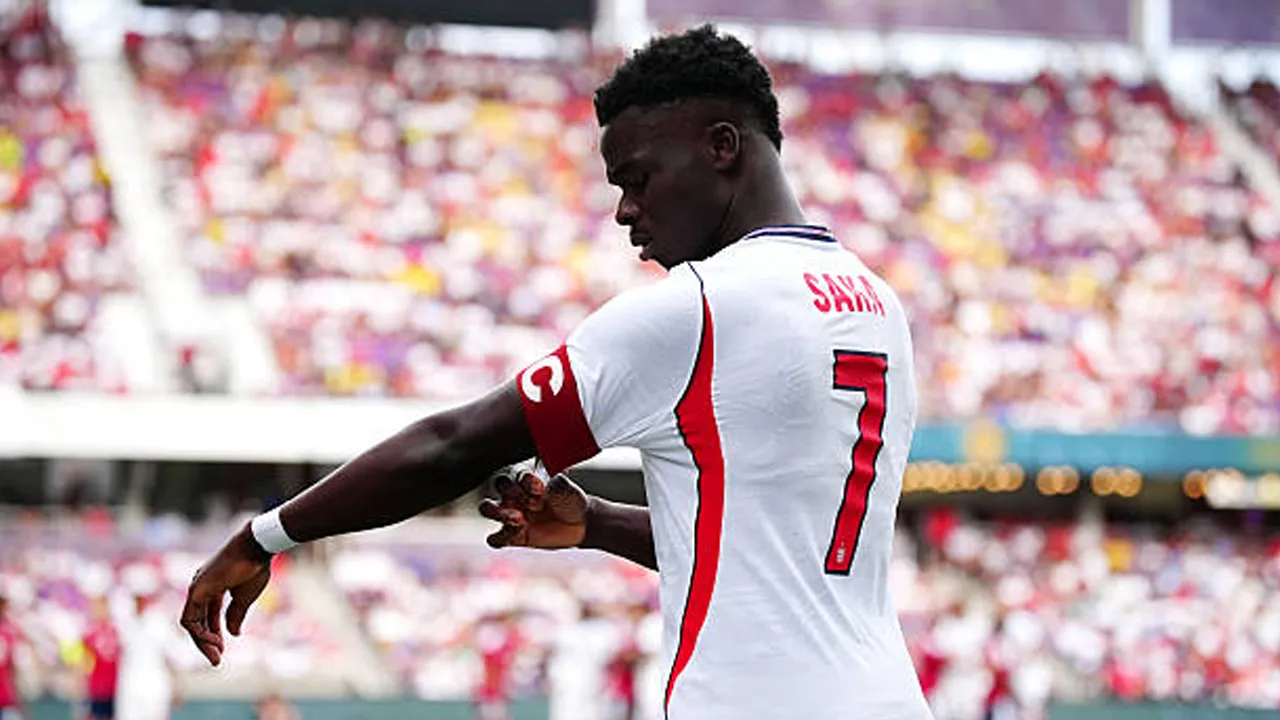 Demi Bela Timnas Inggris, Bukayo Saka Siap Pertaruhkan Kondisi Tubuhnya