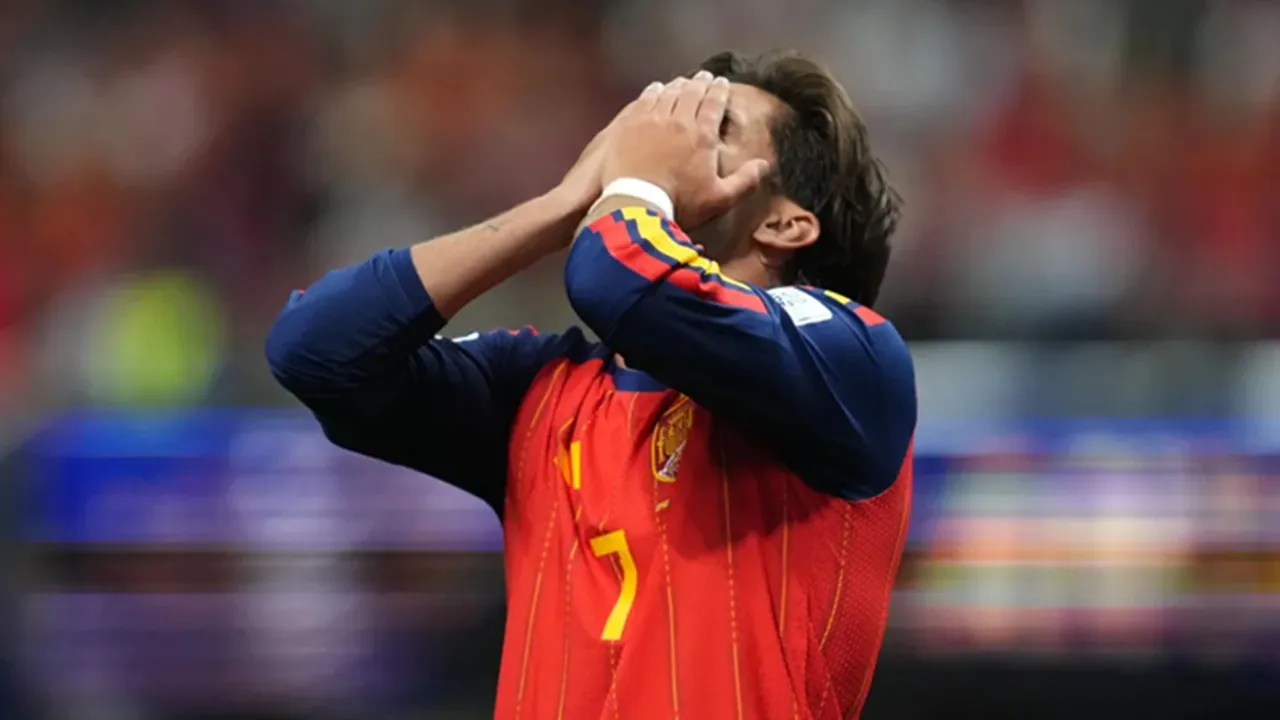 Ferran Torres Yakin Spanyol Akan Baik-baik Saja Usai Ditahan Tanjung Varde
