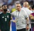 Georgios Donis Puas dengan Hasil Imbang Arab Saudi Lawan Uruguay