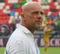 Johnny Jansen Terpesona oleh Antusiasme Sepak Bola dan Kesetiaan Suporter