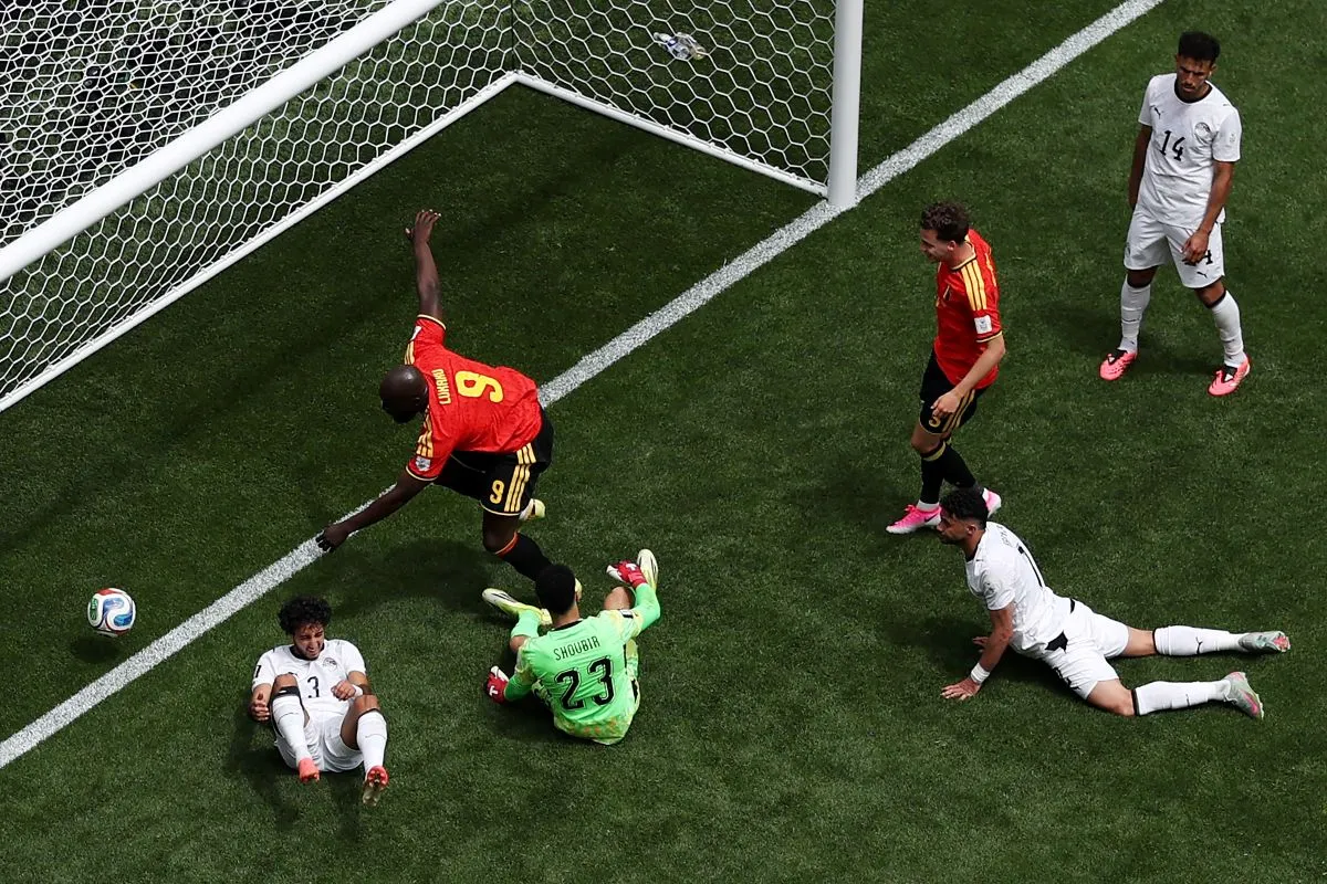 Lukaku Selamatkan Belgia, Rudi Garcia dan De Bruyne Berikan Respons Kritis - sumber: (footballitalia)